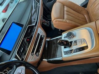 BMW Serie 7 2016 inundado