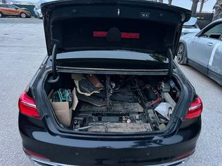 BMW Serie 7 2016 inundado