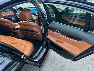 BMW Serie 7 2016 inundado