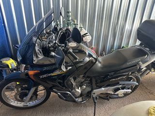 Honda Transalp XL650V 2003 Negra