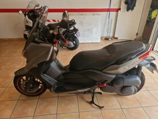 Yamaha XMAX 250cc - 2016 - 16.500 km