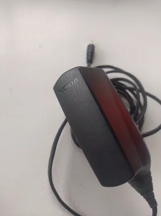 Cargador Nokia AC-6E Punta Fina Original