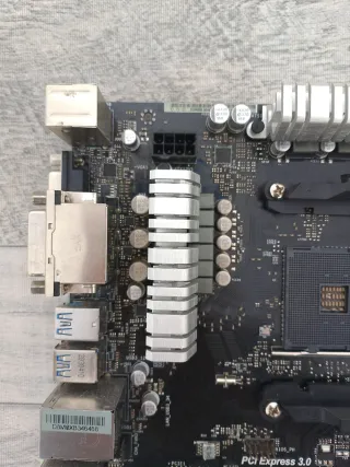 Placa Base ASRock X370 Pro4