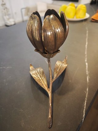CENICERO VINTAGE EN FORMA DE FLOR DE LOTO DE BRONC