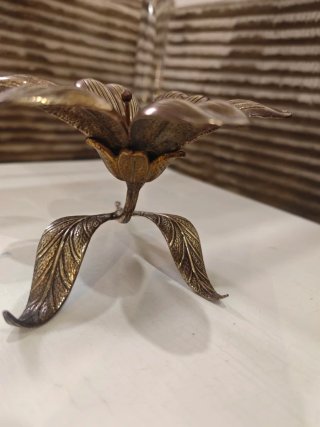 CENICERO VINTAGE EN FORMA DE FLOR DE LOTO DE BRONC
