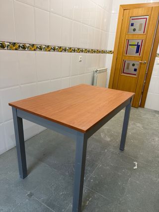Mesa de comedor/cocina madera y metal 110x70