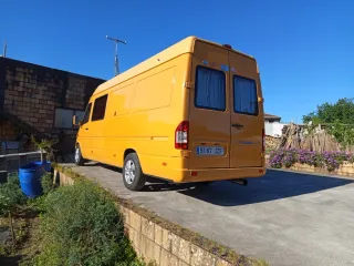 Mercedes-Benz Sprinter 2005