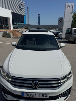 VW Tiguan R-Line 2.0TDi 150cv automatico