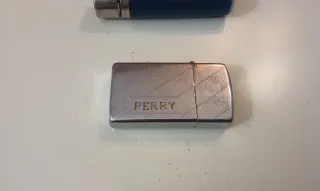 Encendedor Zippo y Clippers antiguos