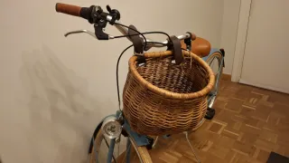 Bicicleta Paseo Mujer Azul Cesta Vintage