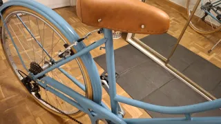 Bicicleta Paseo Mujer Azul Cesta Vintage