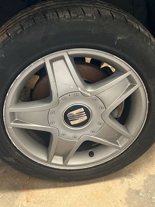 Llanta 16” Seat León