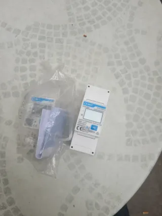 Medidor Eléctrico CHNT DDSU666