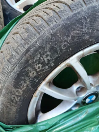 4 Llantas BMW Serie 1 con Neumáticos
