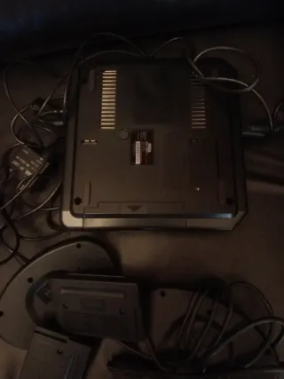 Sega Mega Drive II + 2 juegos