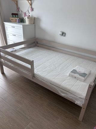 Cama infantil 120x190 cm nueva