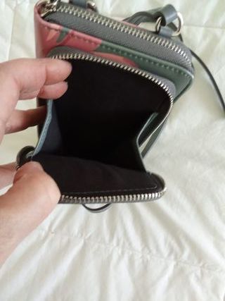 Cartera y funda para móvil Parfois floral