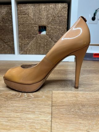 Zapatos Michael Kors Peep Toe Charol Nude