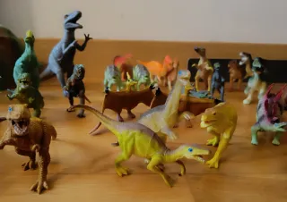 Pack 35 dinosaurios de juguete