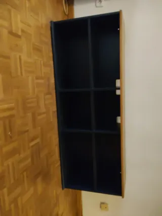 Mueble TV madera negro y marrón