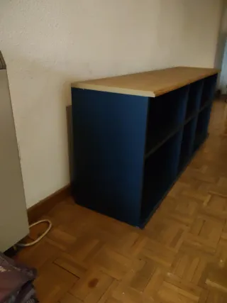 Mueble TV madera negro y marrón