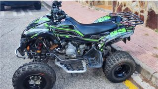 Quad Kawasaki Negro y Verde Negociable
