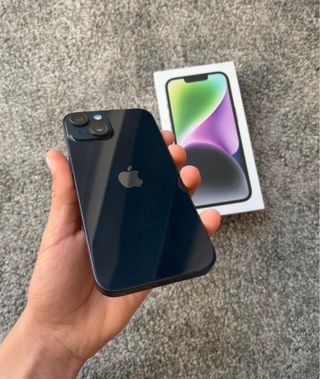 iPhone 14 100% batteria sana