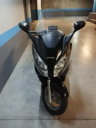 Honda S-wing 125cc Negra