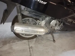 Honda S-wing 125cc Negra