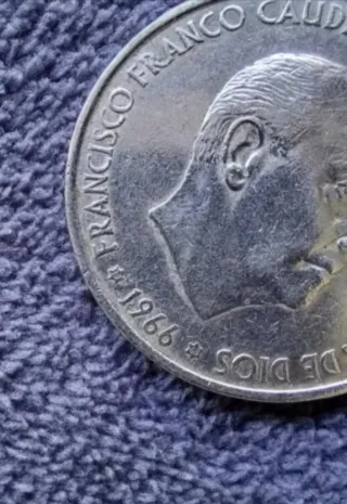 Moneda 100 Pesetas 1966 Estrella 68 Plata 800