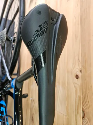 Giant Defy 1