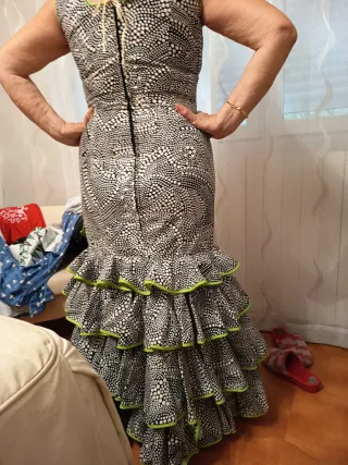 Vestido de flamenca con volantes