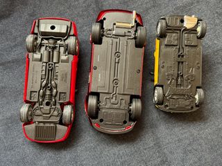 Lote n.4 - 3 Coches variados a Escala 1/24