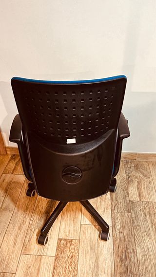 Sedia ergonomica da ufficio blu