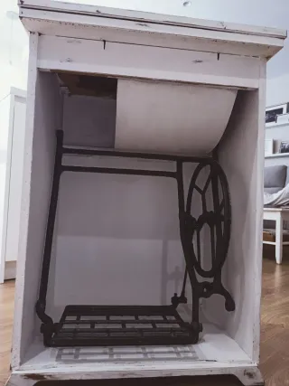 Mueble de costura vintage