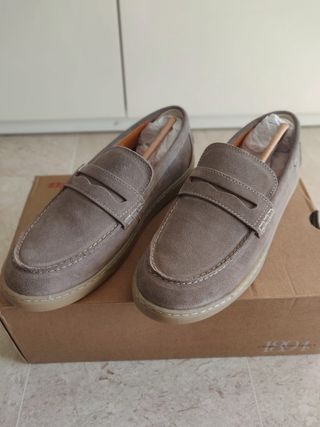 Mocassini in camoscio da uomo Bata - NUOVI