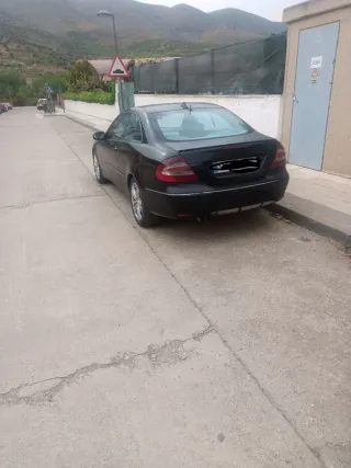 Mercedes-Benz  CLK 2003