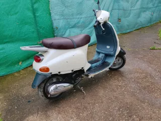 Piaggio Vespa ET2 ( sin documentación)