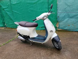 Piaggio Vespa ET2 ( sin documentación)