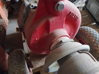 Bomba de caudal con motor