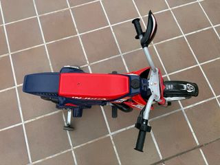 Moto Infantil Injusa Azul y Roja
