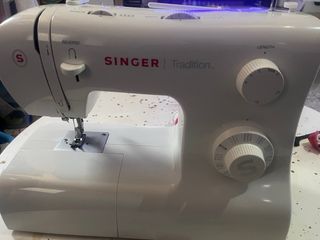 Máquina de Coser Singer Tradition 2282