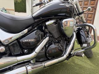 Suzuki Intruder M800 Negra