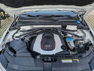 Audi SQ5 2015