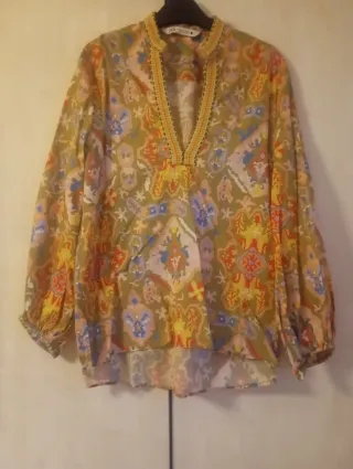 Blusa Zara Estampada Multicolor