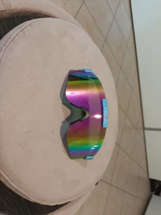 Occhiali sportivi specchiati multicolor