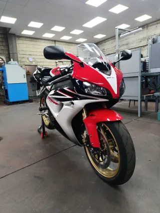 Honda CBR 1000 2007 HRC