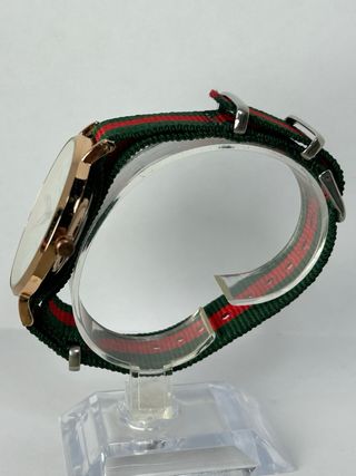 Reloj Daniel Wellington Oro y Verde