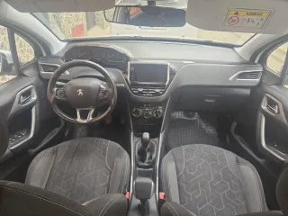 Peugeot 2008 2017