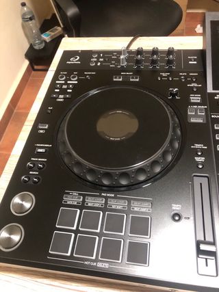 AlphaTheta XDJ-AZ Controladora DJ Todo En Uno